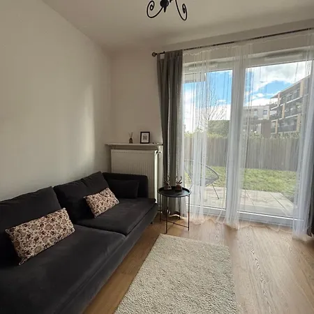 Wiślany Mokotów Z Ogródkiem I Parkingiem Apartamento Varsóvia